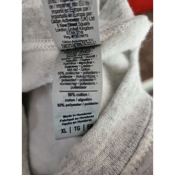 Gildan Heavy Blend Grinchy MAMA Christmas Sweatshirt XL Womens Gray Pullover - Picture 6 of 6